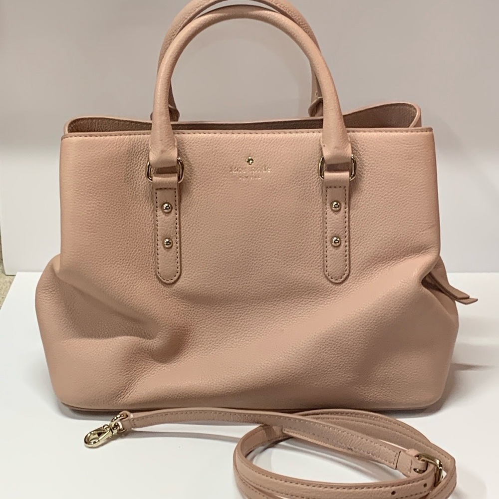 Kate Spade New York Evangelie Larchmont Avenue handbag EUC